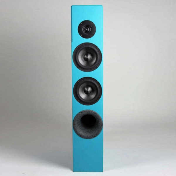 Beatclub Base - audiphile power floorstanding speaker blue